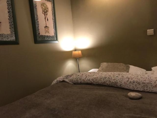 La Tete Ailleurs Hotel Durbuy Kültér fotó